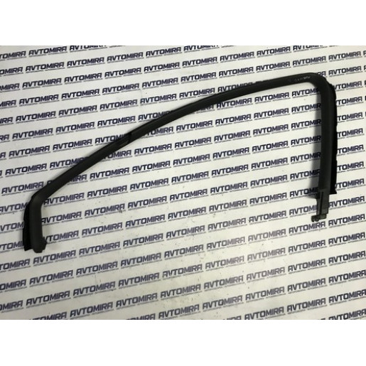 Накладка двери передней левой Opel Meriva B 2010-2017 13337447